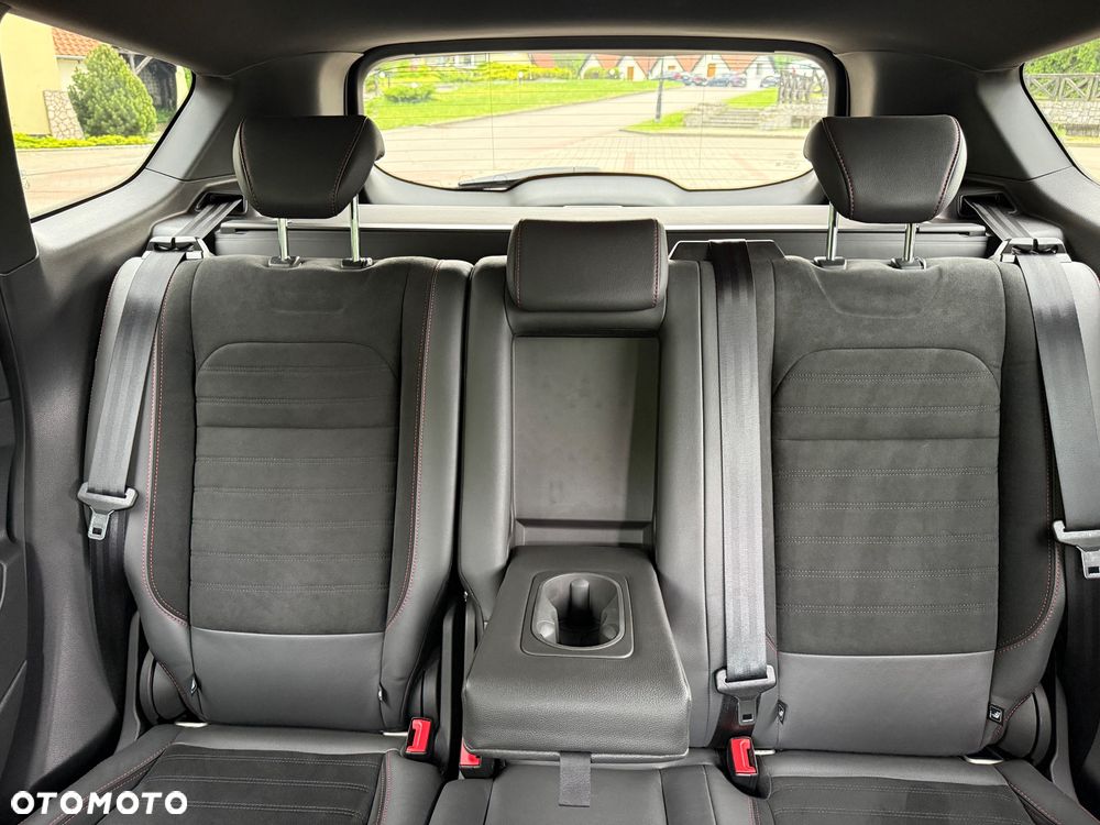 Ford Kuga 2.0 TDCi 4x4 ST-Line - 21