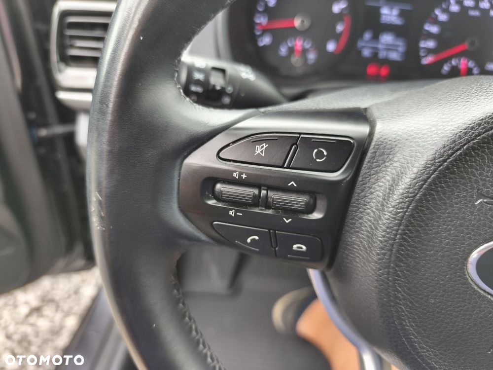 Kia Rio 1.2 XL - 25