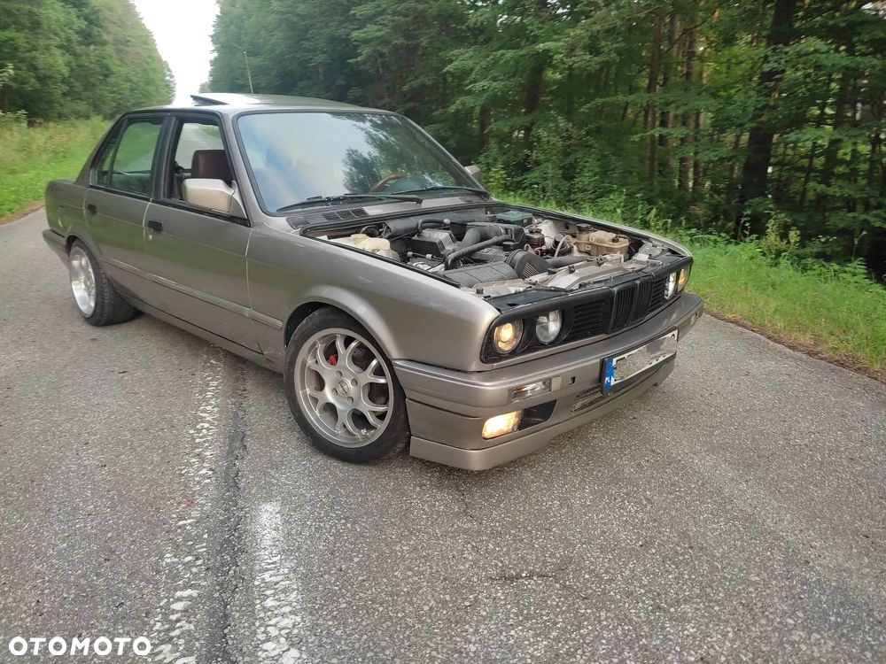 BMW Seria 3 - 1
