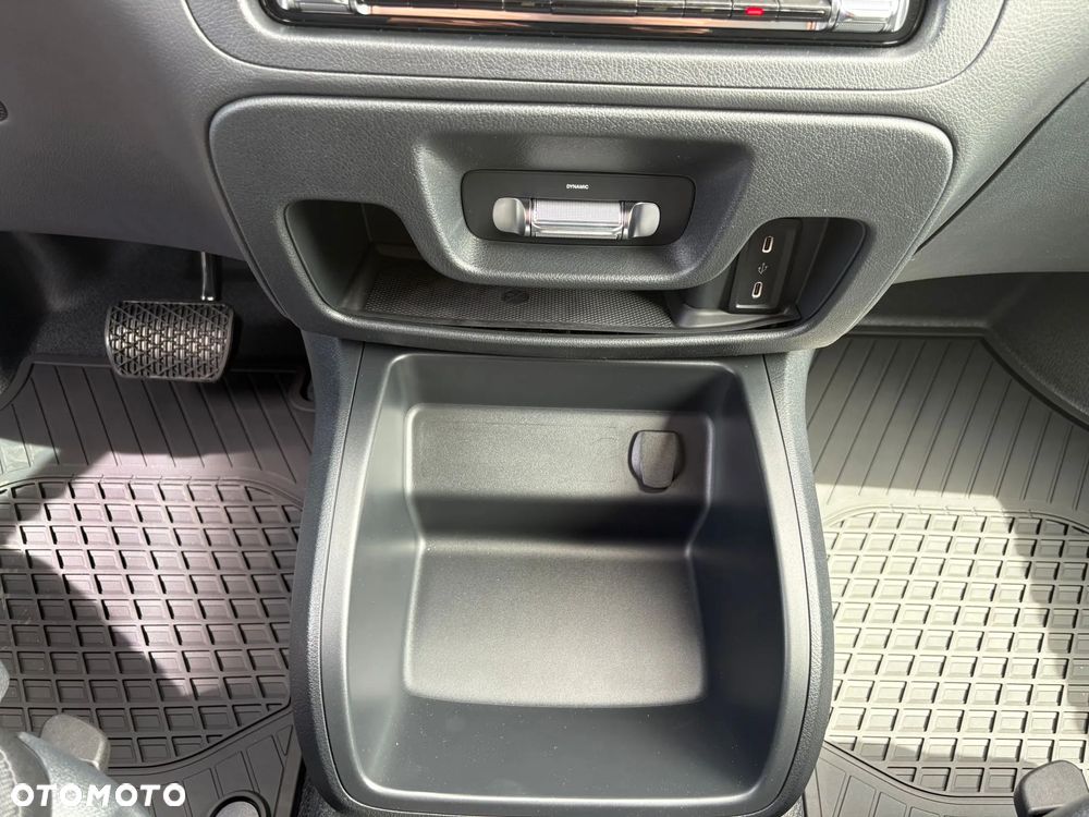 Mercedes-Benz Vito Tourer L2 Pro 9G-Tronic 447.703 - 19