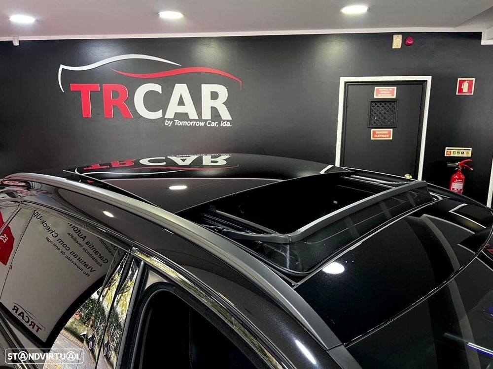 Mercedes-Benz C 300 e AMG Line - 23