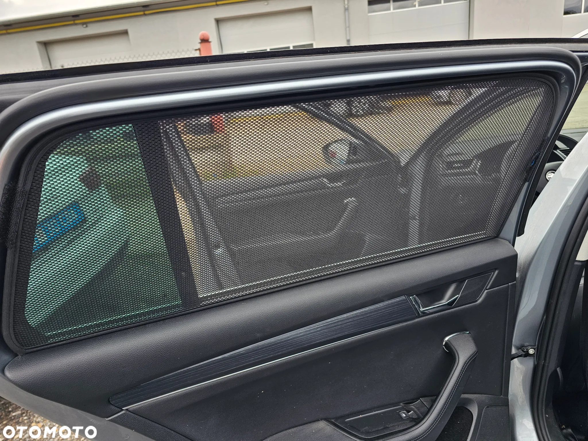 Skoda Superb 2.0 TDI DSG Style - 27