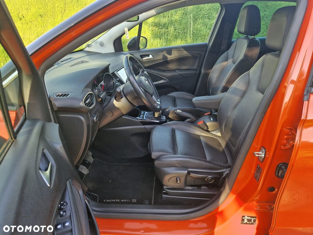 Opel Crossland X - 11
