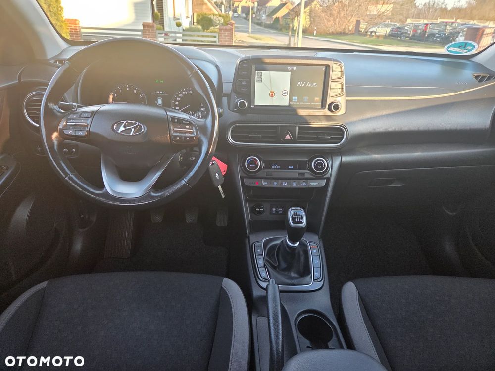 Hyundai Kona - 10