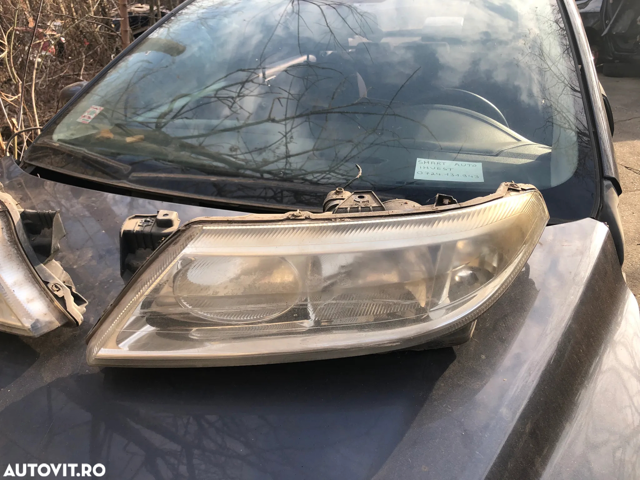 Far stanga/far dreapta Renault Laguna 2 non facelift 2003 - 2