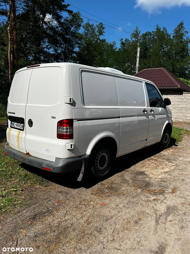 Volkswagen Transporter T5 - 4