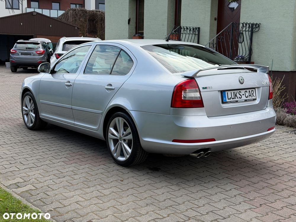 Skoda Octavia 2.0 TSI RS - 3