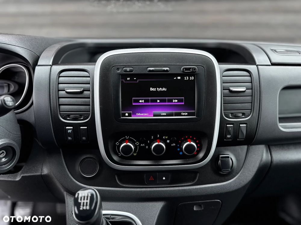 Renault TRAFIC - 33