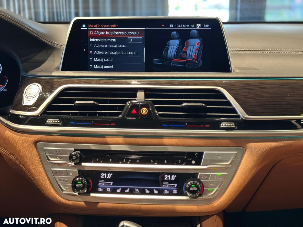 BMW Seria 7 740Li xDrive - 31