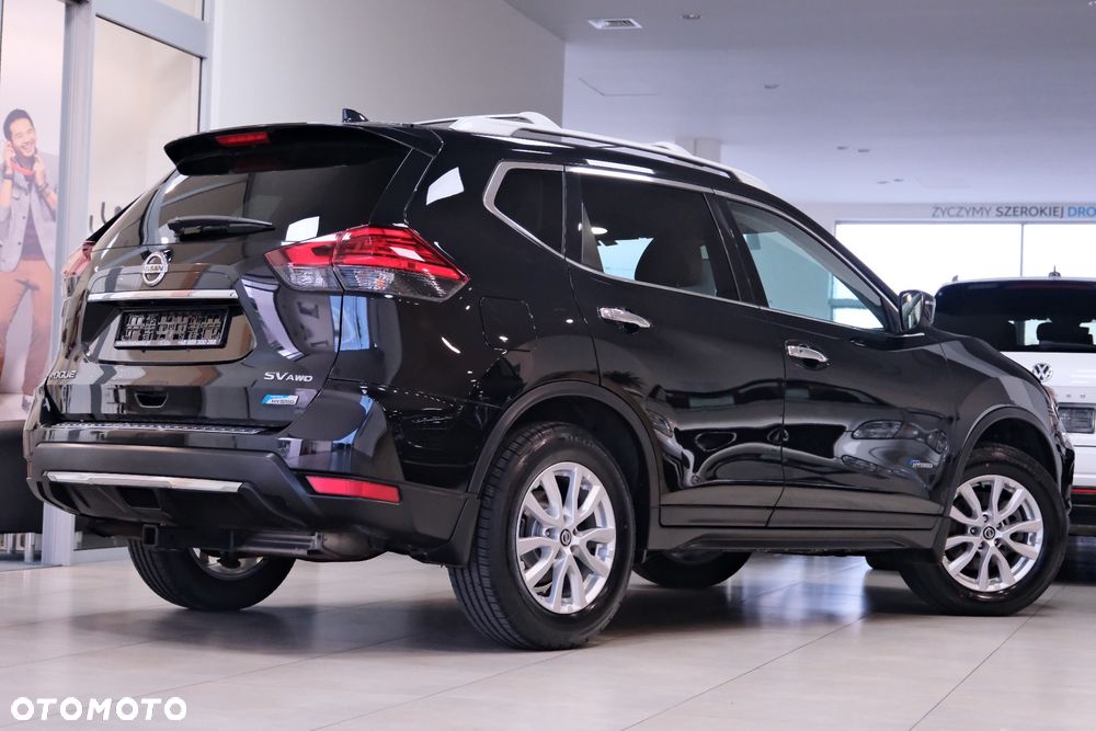 Nissan Rogue - 12