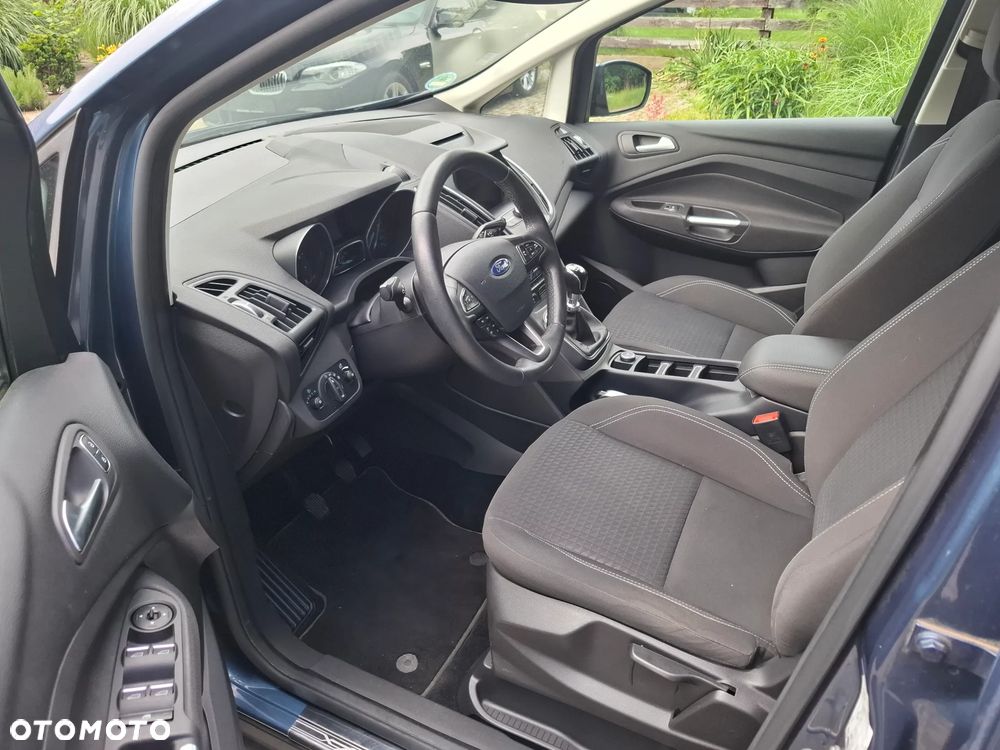 Ford C-MAX - 10