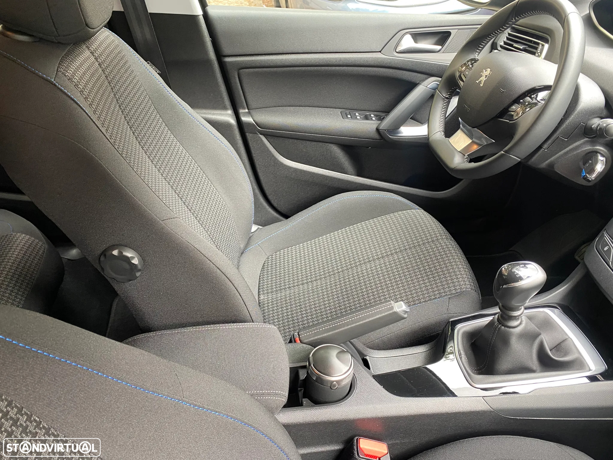 Peugeot 308 SW 1.5 BlueHDi Style - 24