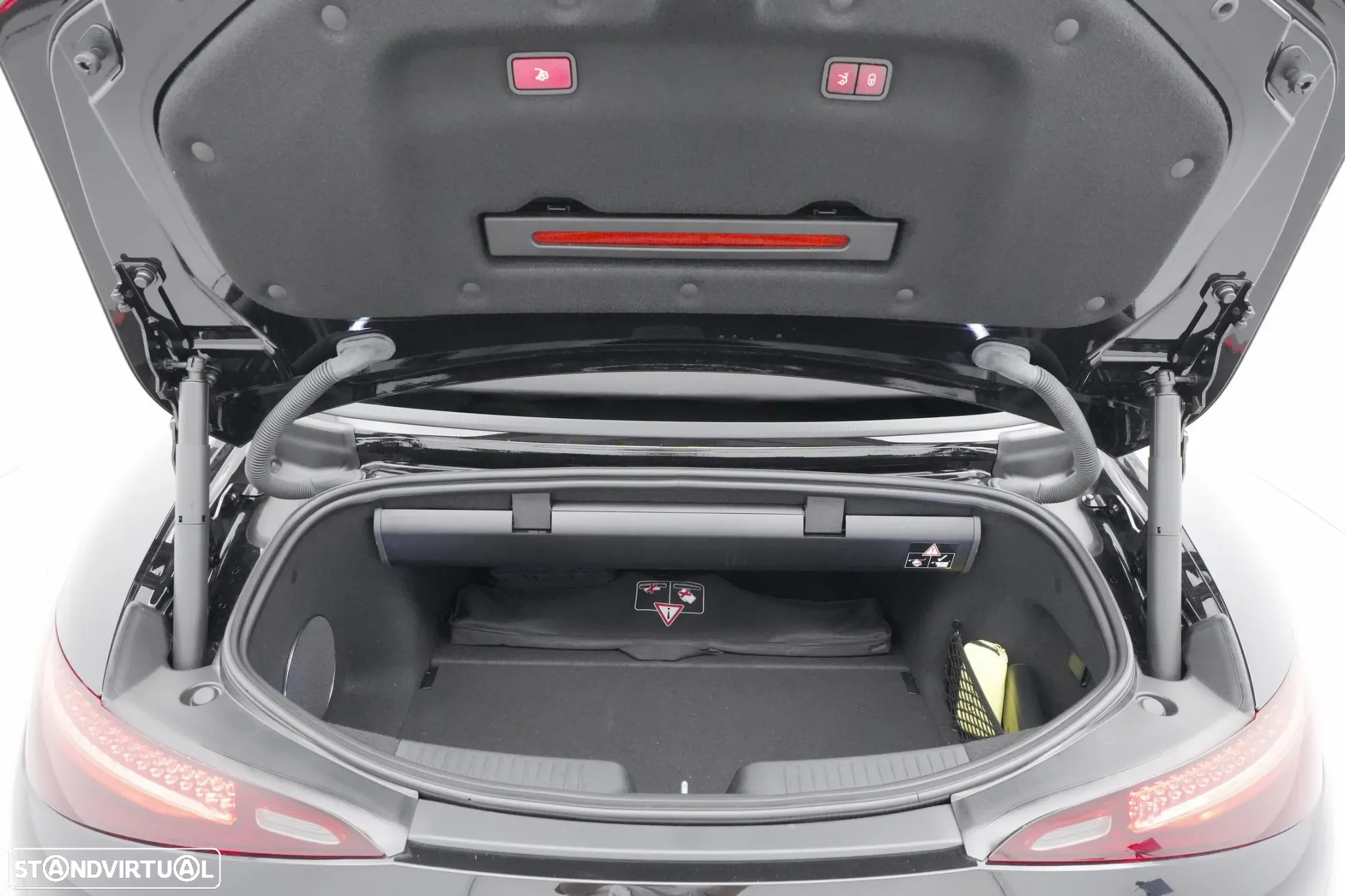 Mercedes-Benz SL 55 AMG 4Matic+ - 44