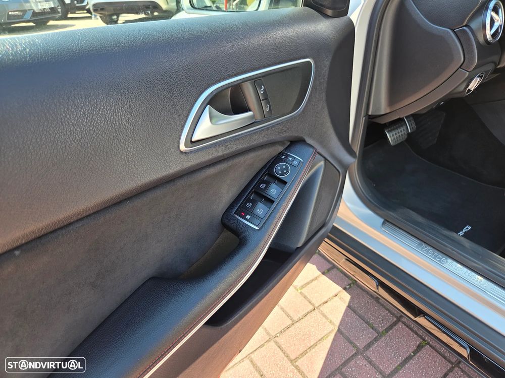 Mercedes-Benz GLA 200 (CDI) d 7G-DCT AMG Line - 17