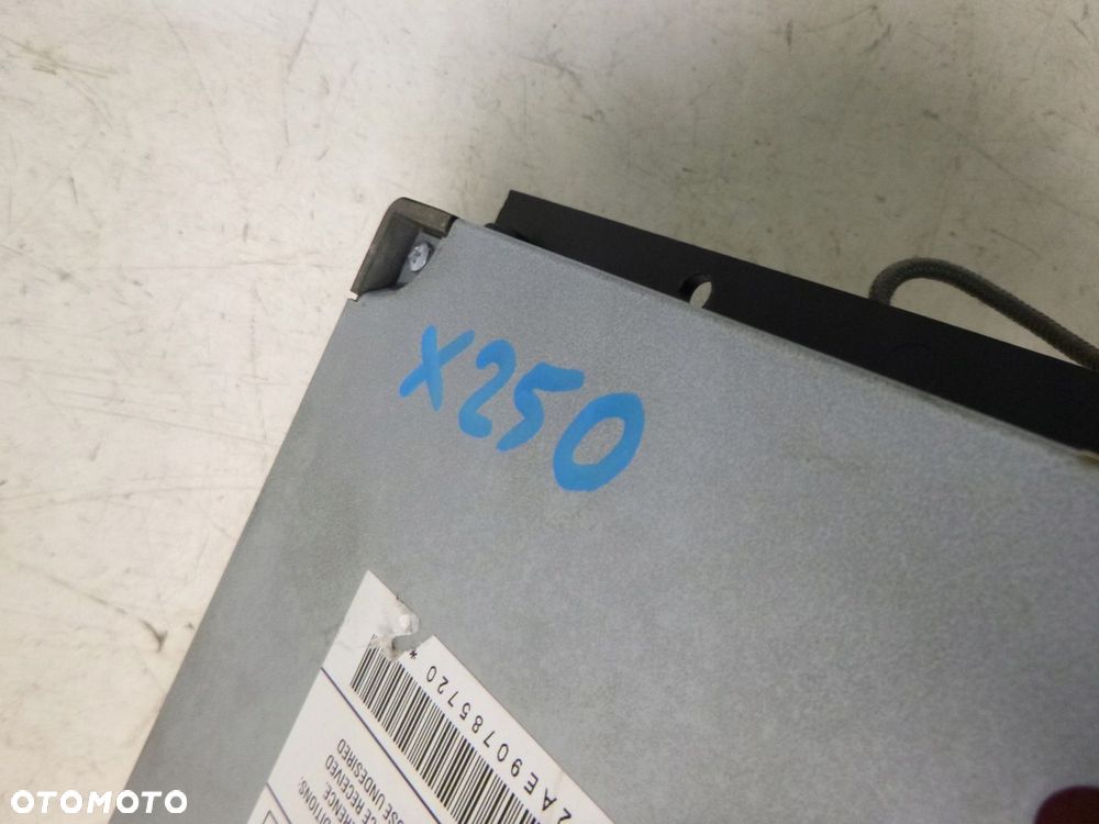 JAGUAR XF X250 WZMACNIACZ AUDIO GŁOŚNIKÓW ORYGINAŁ - 2