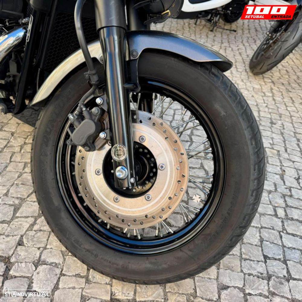Honda Shadow VT750 - 6