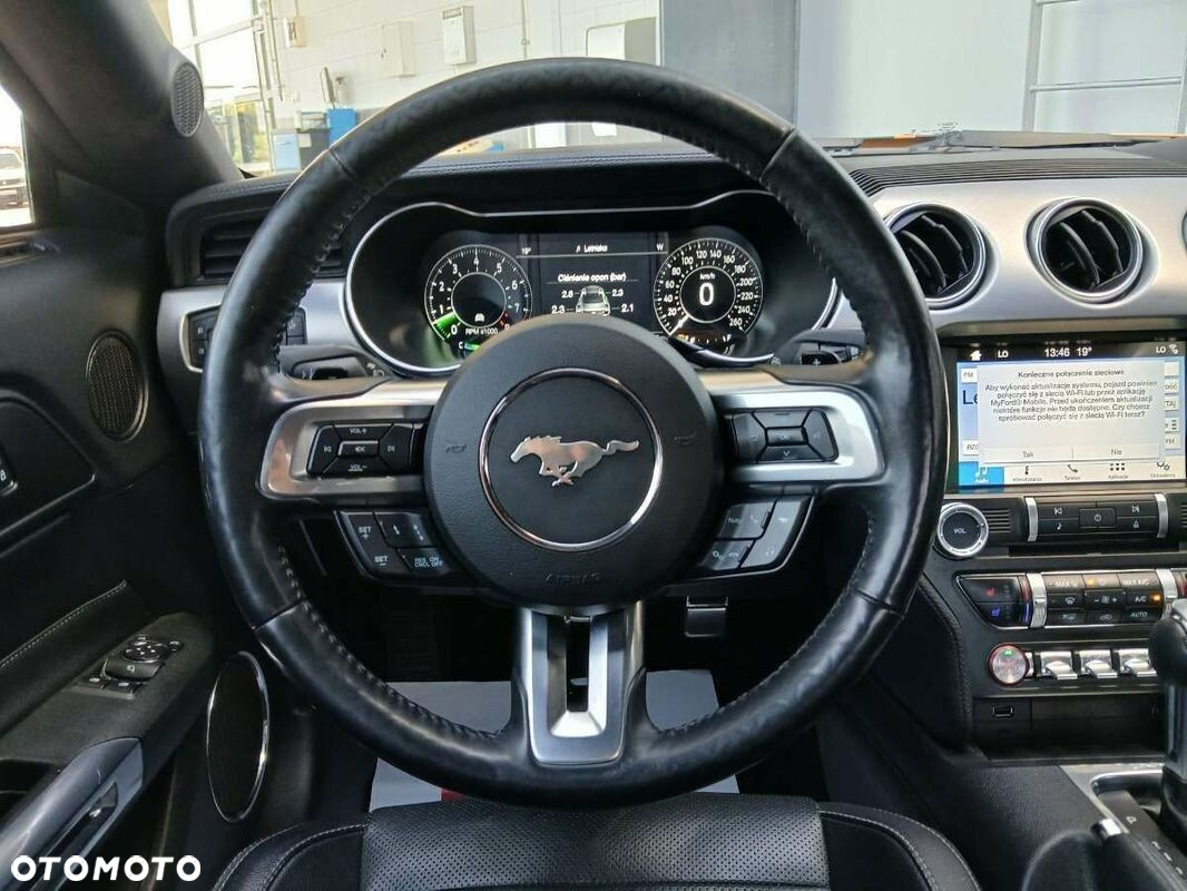 Ford Mustang 5.0 V8 GT - 19