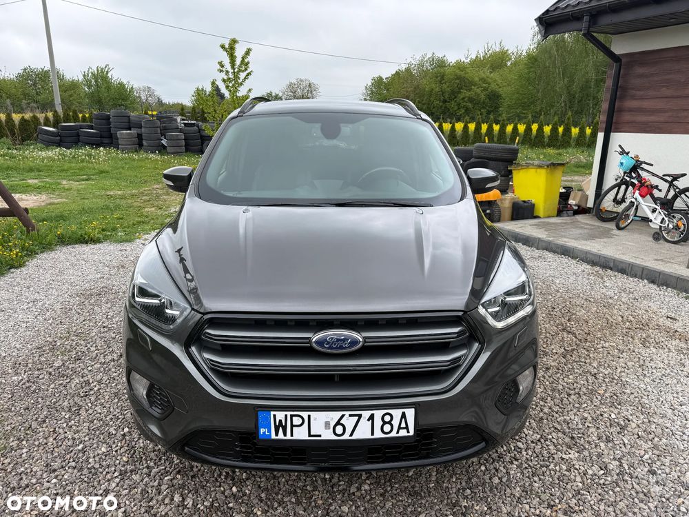 Ford Kuga 1.5 EcoBoost 2x4 ST-Line - 3
