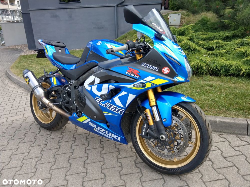 Suzuki GSX-R - 1
