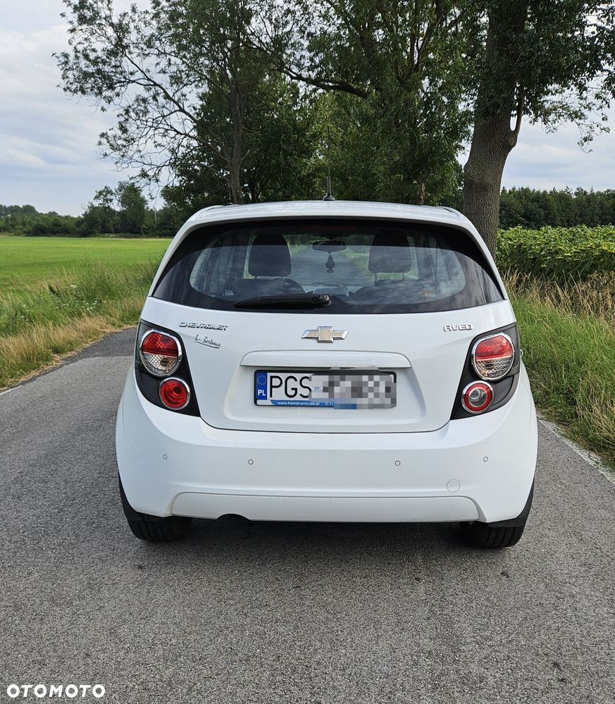 Chevrolet Aveo - 5
