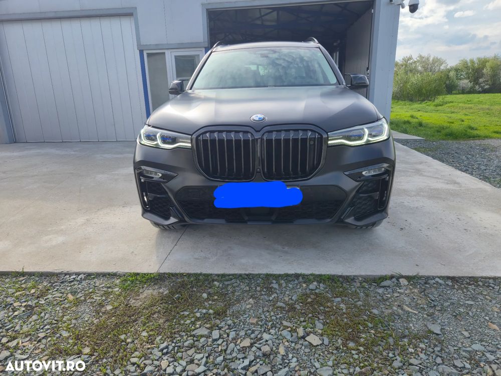 BMW X7 M50i - 3
