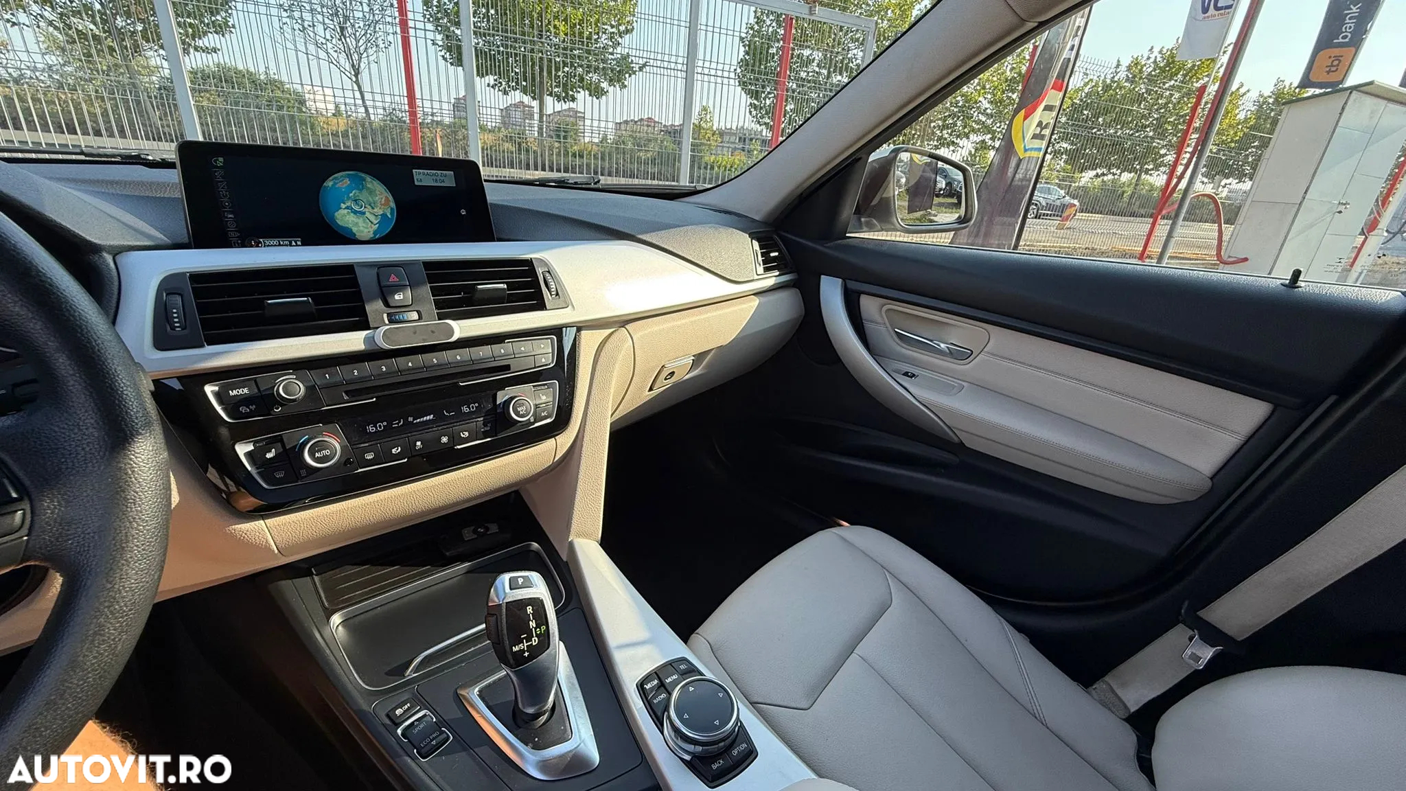 BMW Seria 3 320d GT xDrive AT - 10