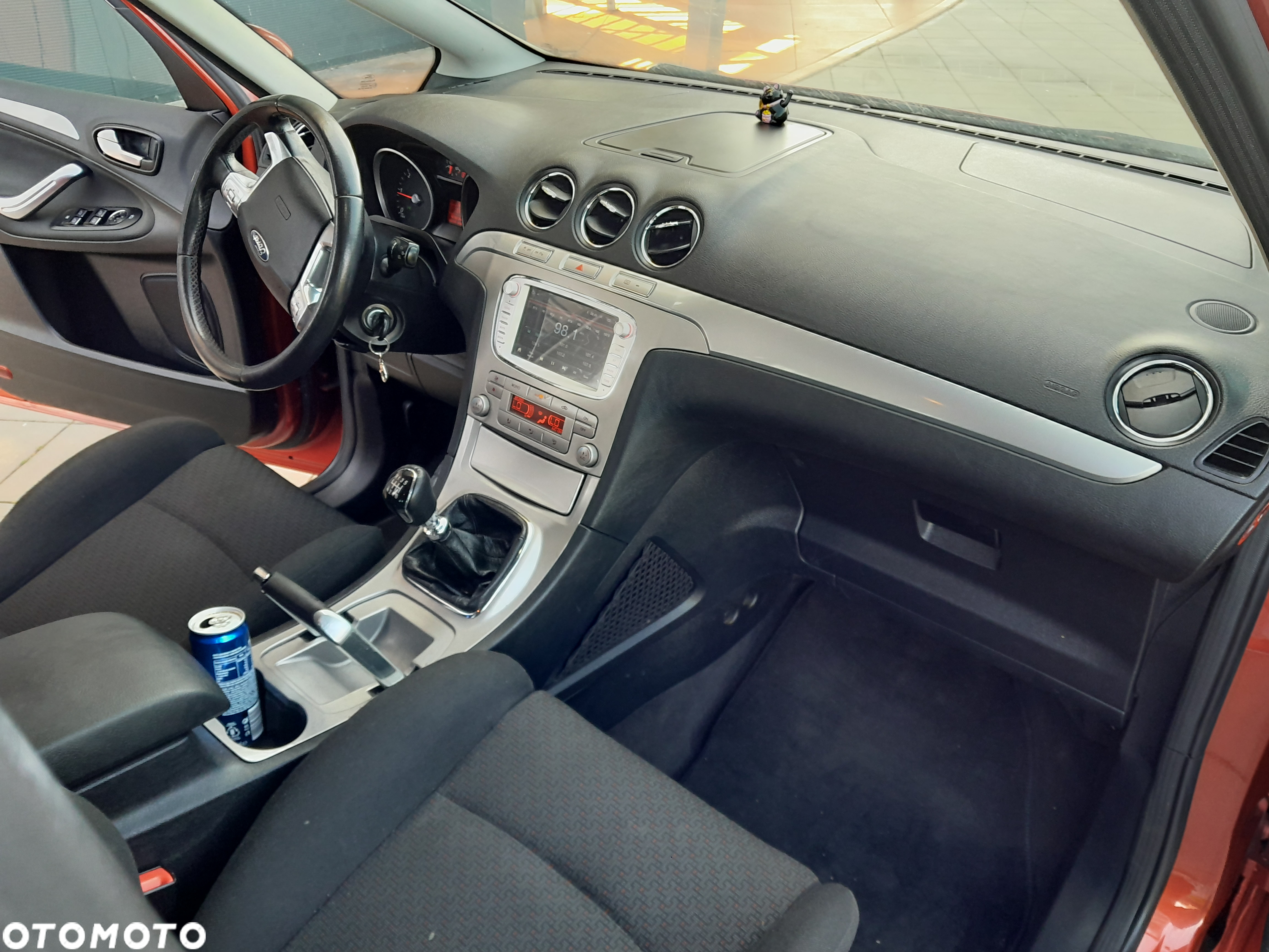 Ford S-Max - 8