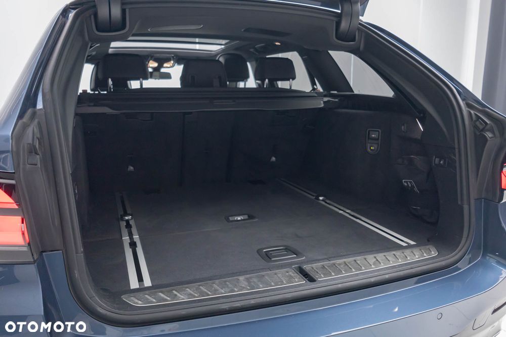 BMW Seria 5 540d xDrive M Sport Edition - 40