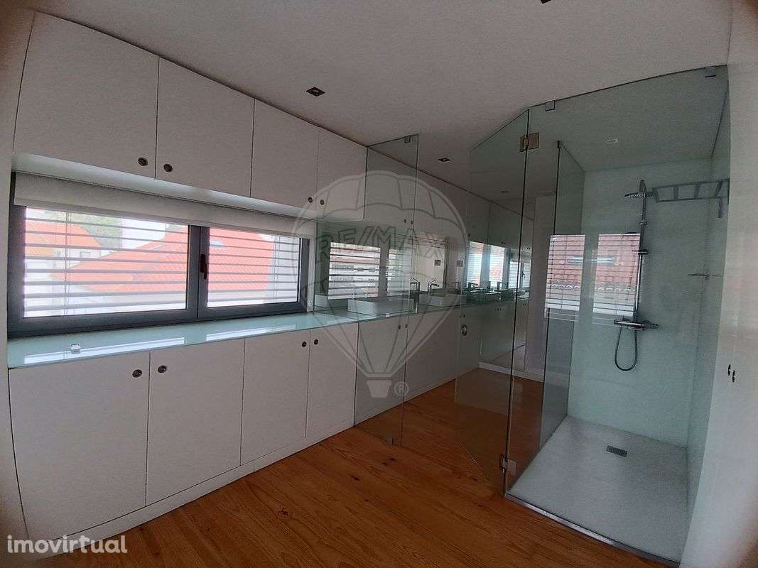 Duplex T4 para venda - Grande imagem: 3/44