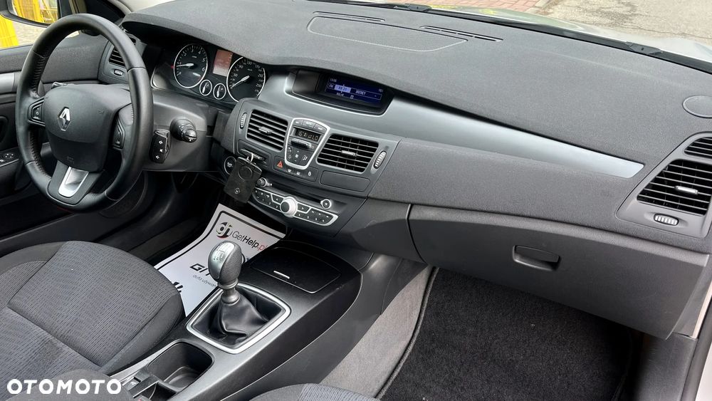 Renault Laguna 1.6 Authentique - 6