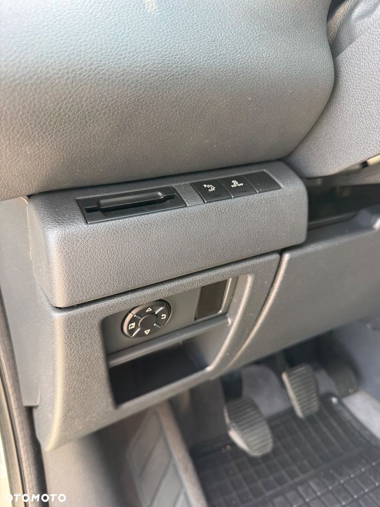 Peugeot 3008 2.0 HDi Allure - 22