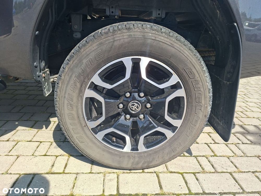 Toyota Hilux 2.8 D-4D Double Cab SR5 4x4 - 22