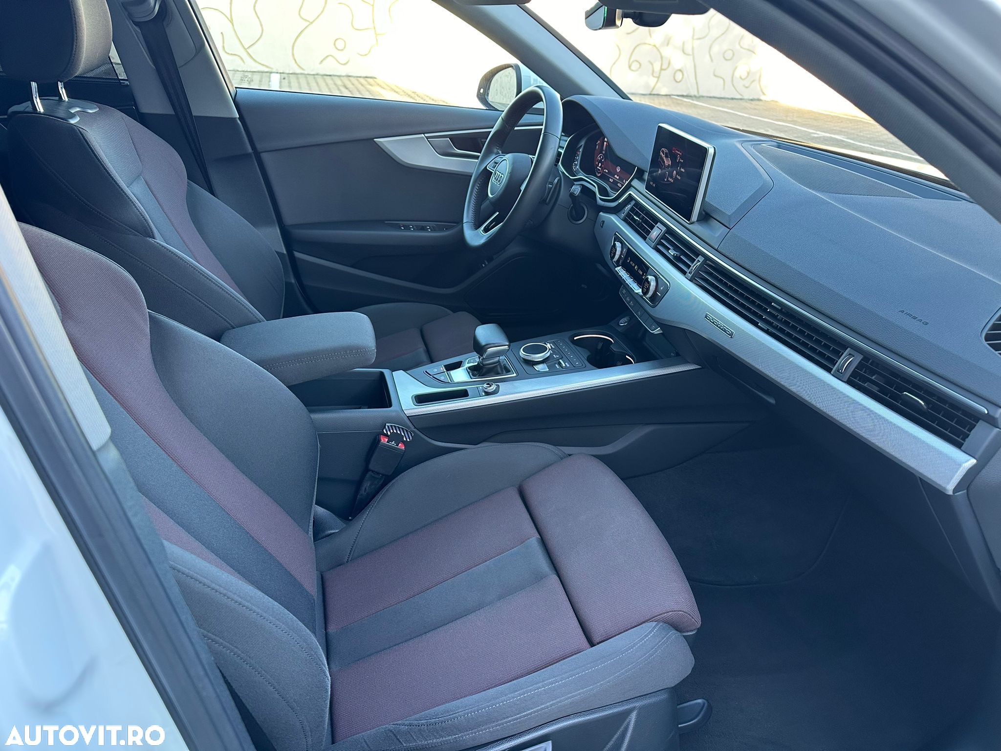 Audi A4 Avant 40 TDI S tronic quattro sport - 4