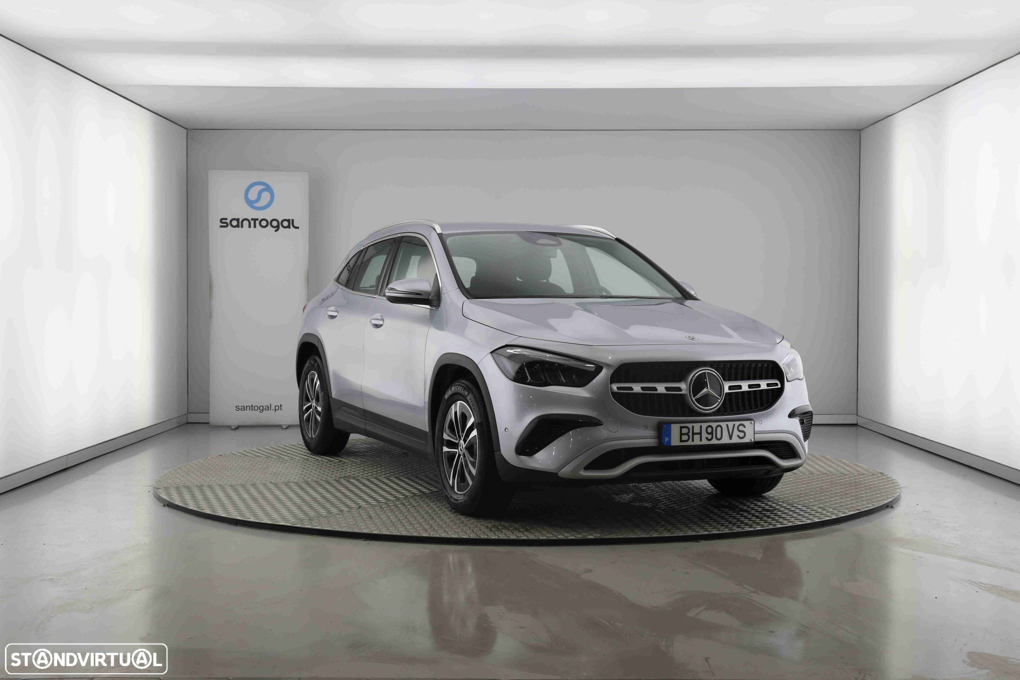 Mercedes-Benz GLA 180 d - 8