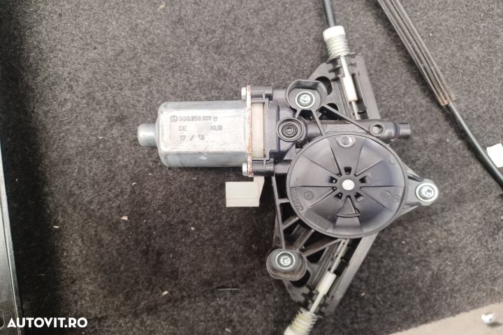 Macara geam fata stanga electrica 5Q0959801B 0130822717 S850202099 C0 - 3