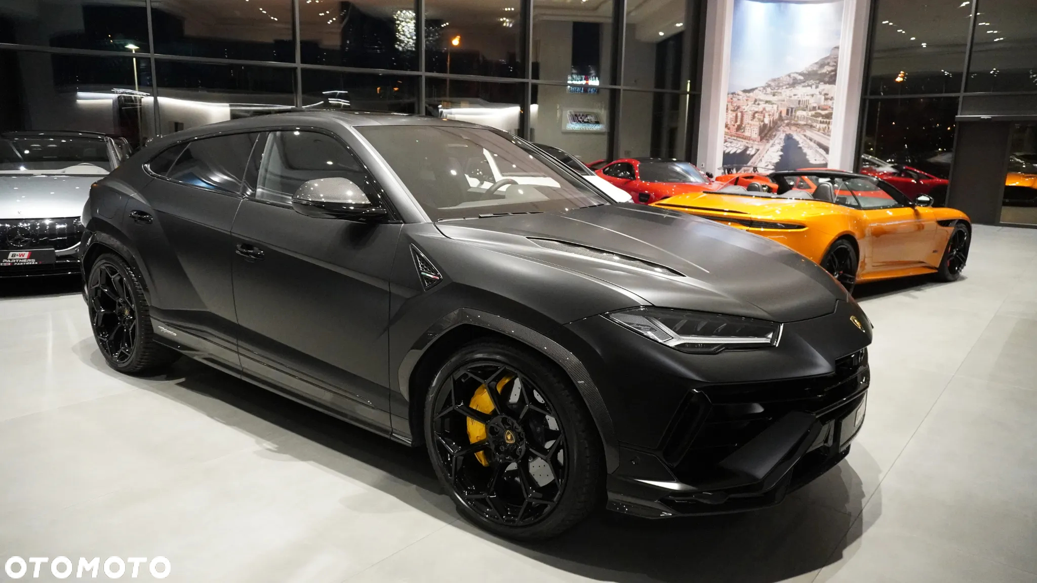 Lamborghini Urus - 18