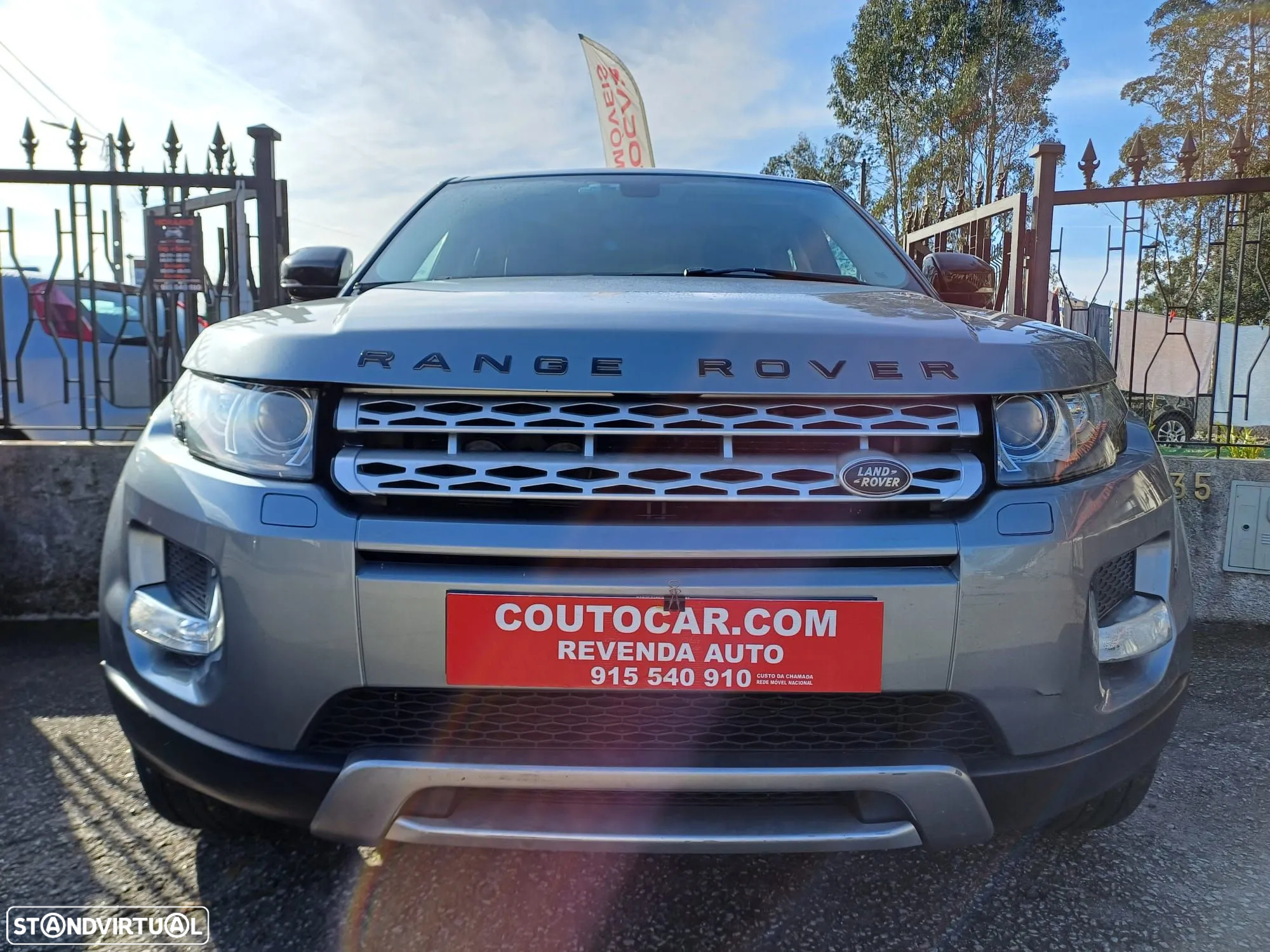 Land Rover Range Rover Evoque 2.2 SD4 Pure Tech - 2