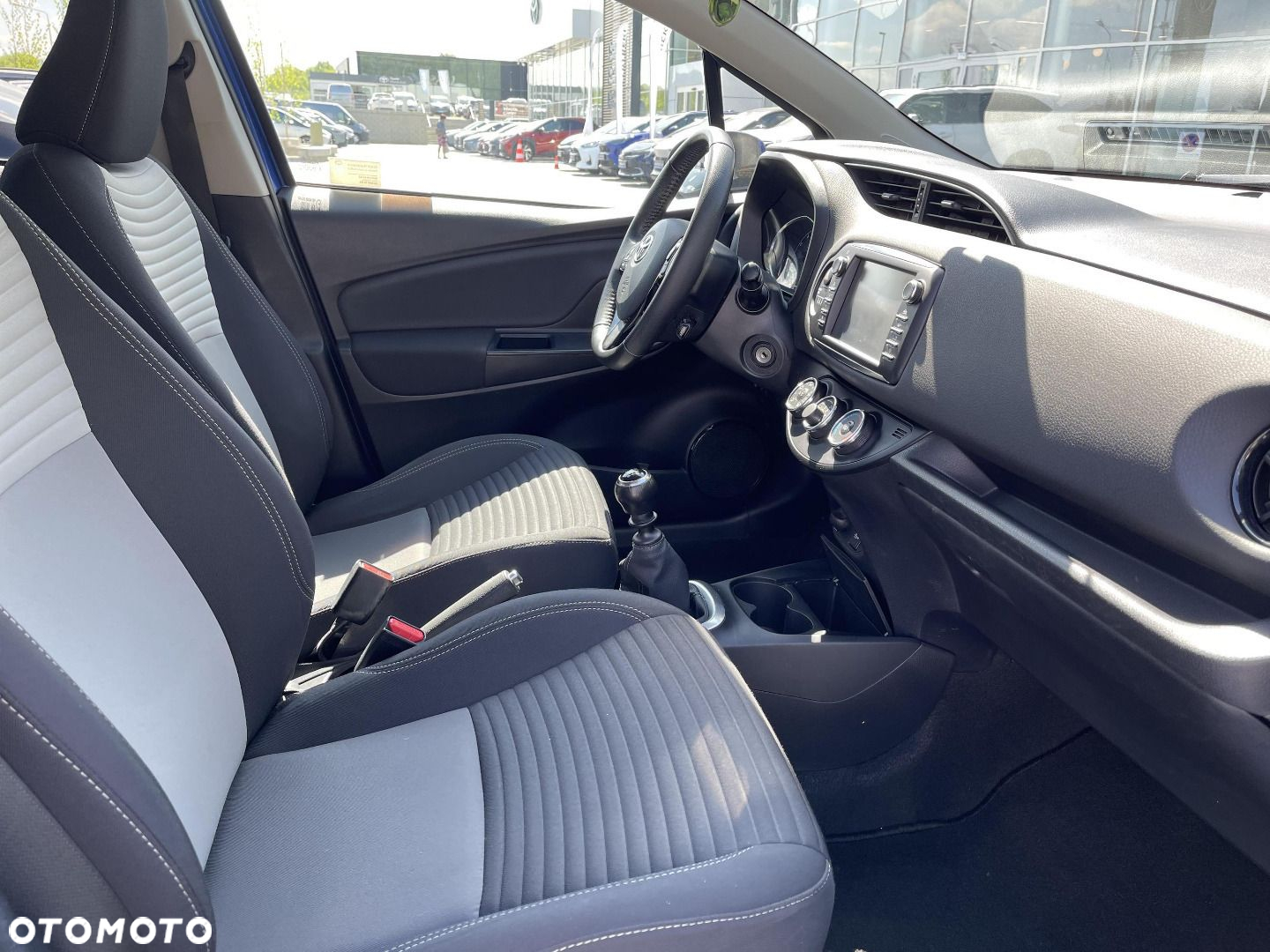 Toyota Yaris - 8