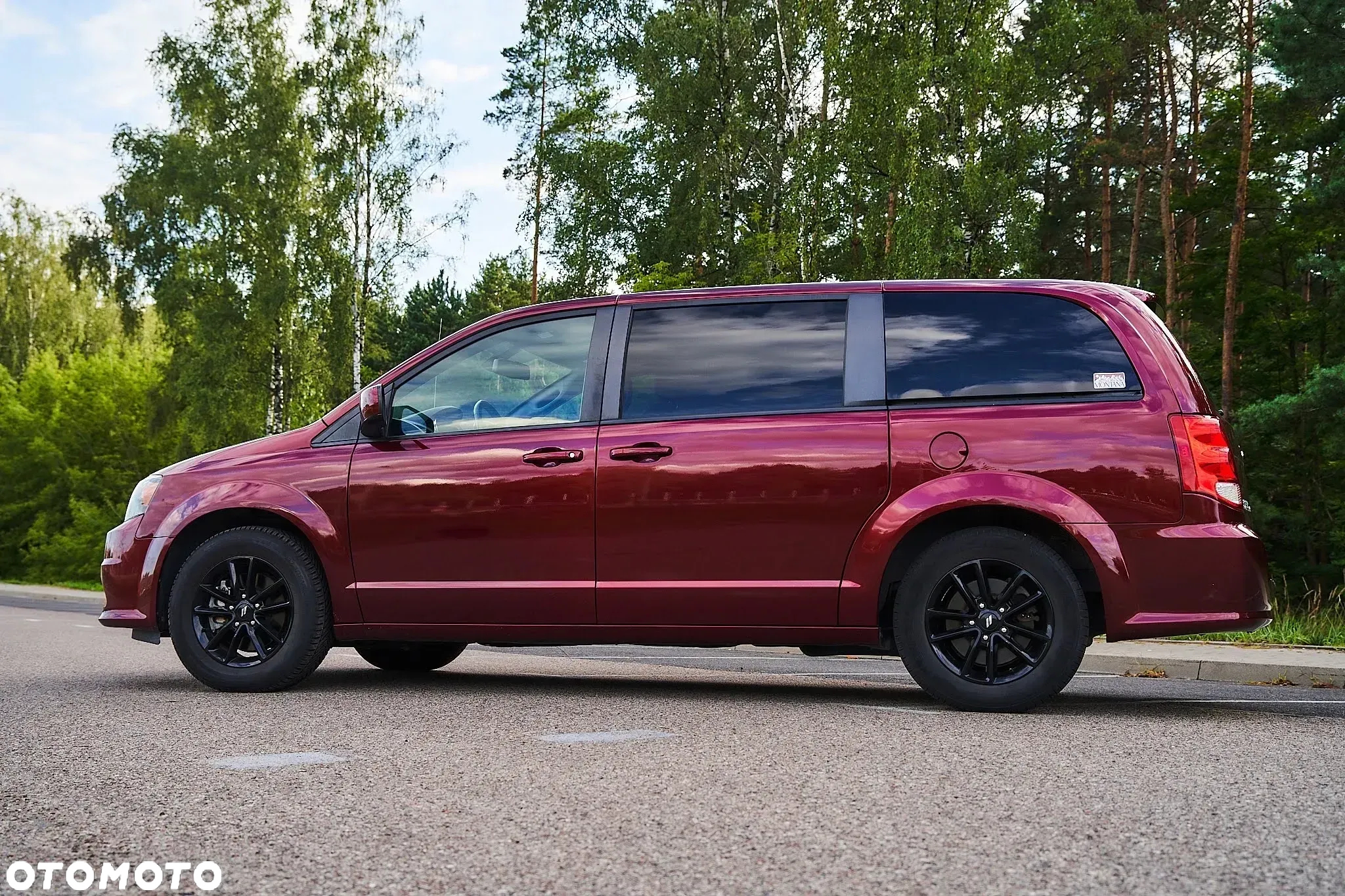 Dodge Grand Caravan - 31