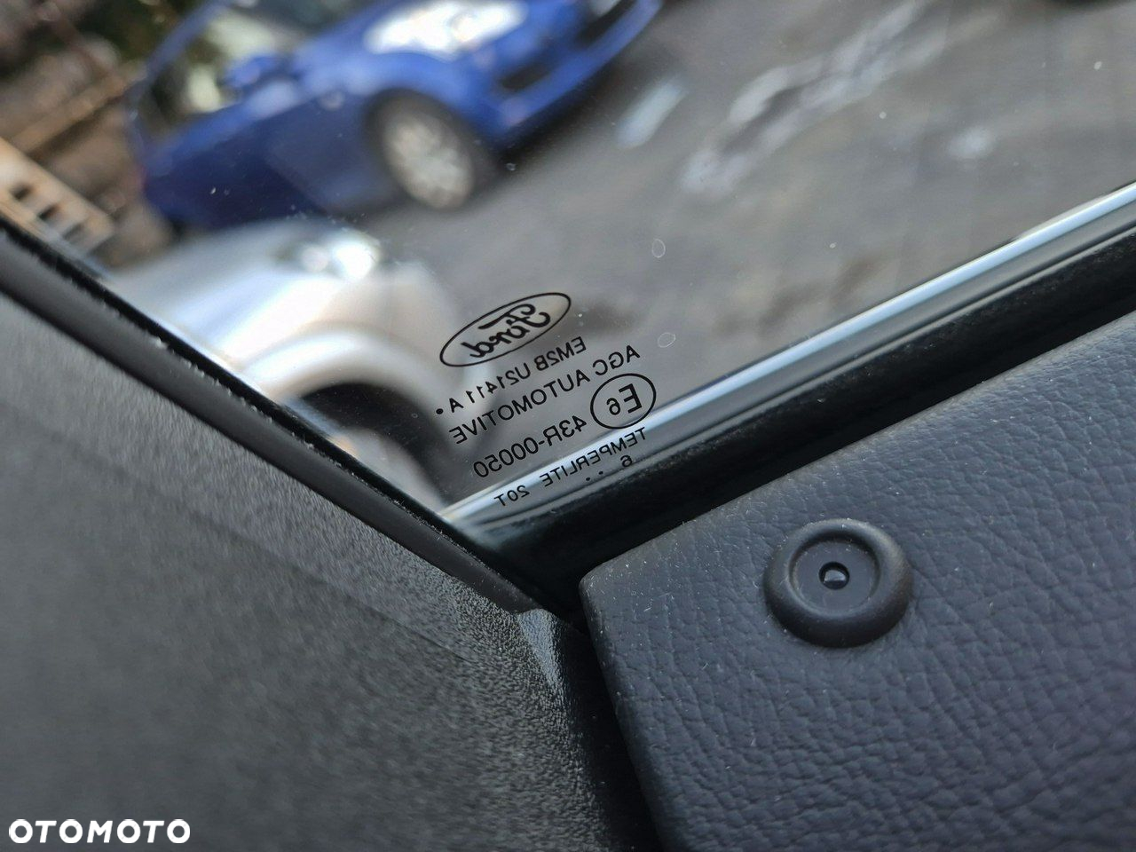 Ford Galaxy - 8