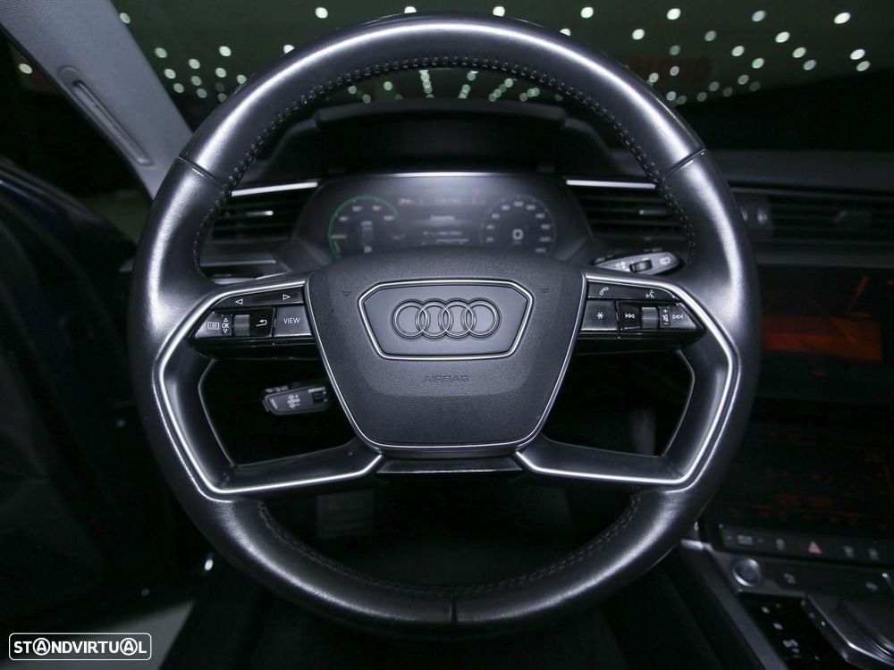 Audi e-tron 55 quattro - 13
