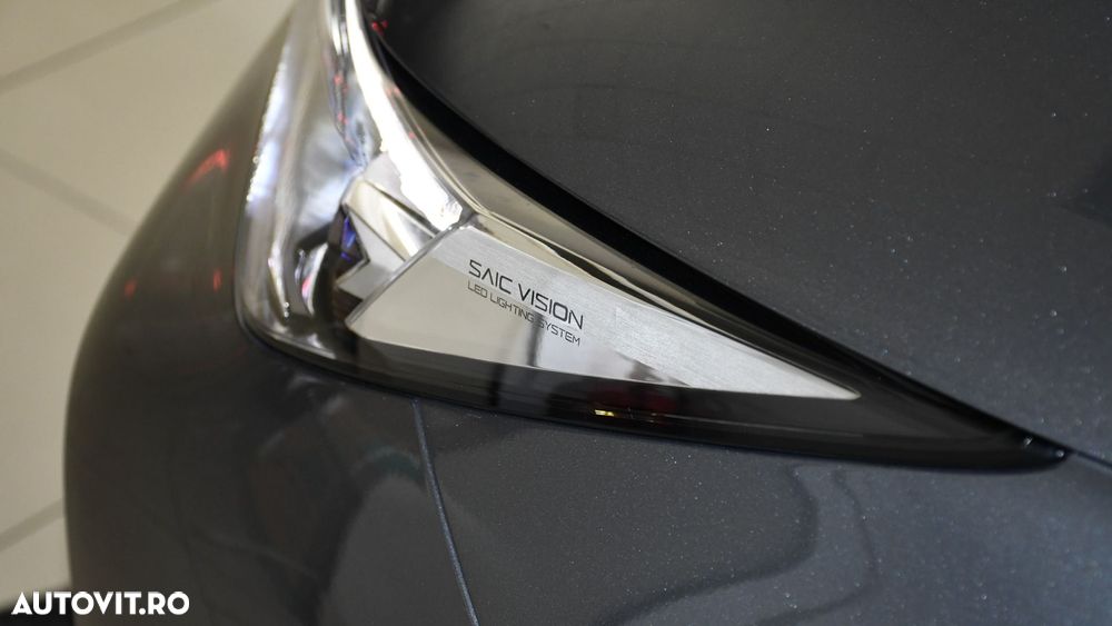 MG HS 1.5 T-GDi 7DCT Exclusive - 24