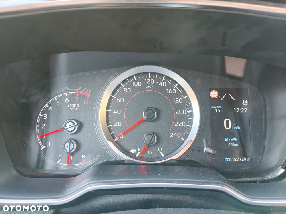 Toyota Corolla 1.5 Comfort - 11