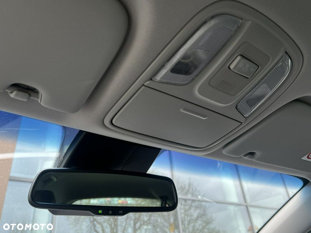 Kia Sportage 1.6 GDI Black Edition 2WD - 26