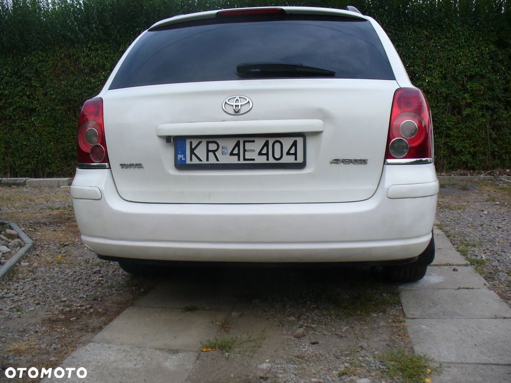Toyota Avensis - 3