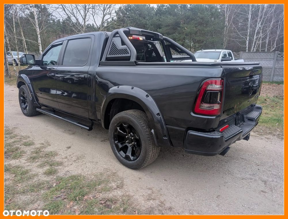 RAM 1500 Crew Cab Shortbed Bighorn - 3