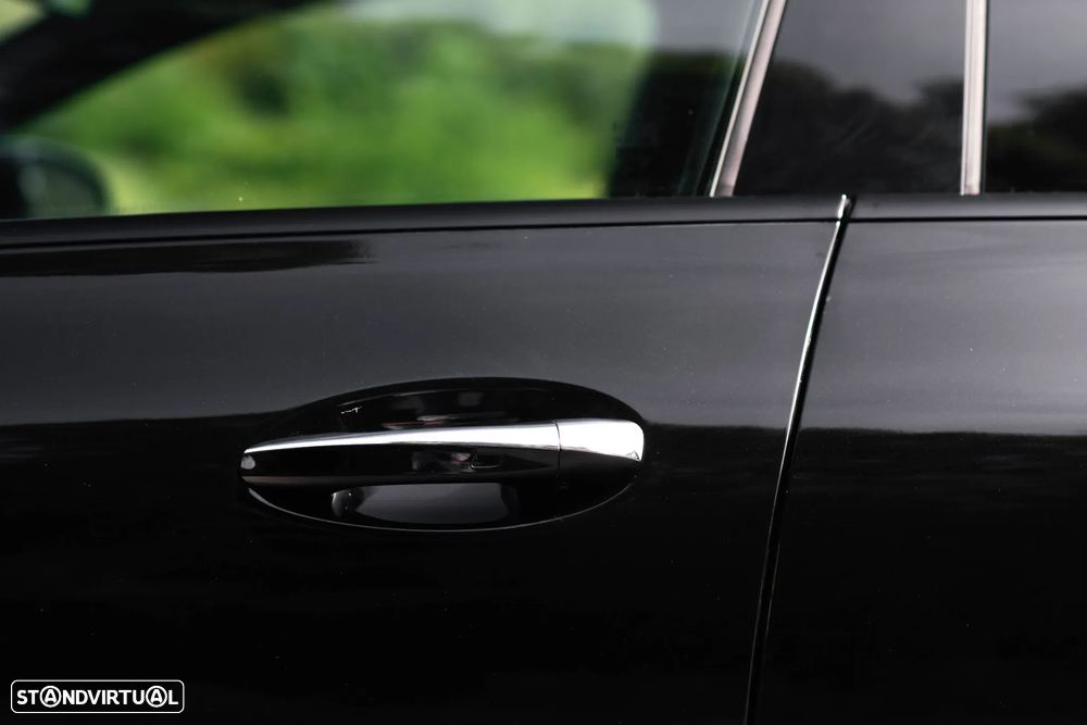 Mercedes-Benz CLA 200 d Shooting Brake AMG Line Aut. - 21