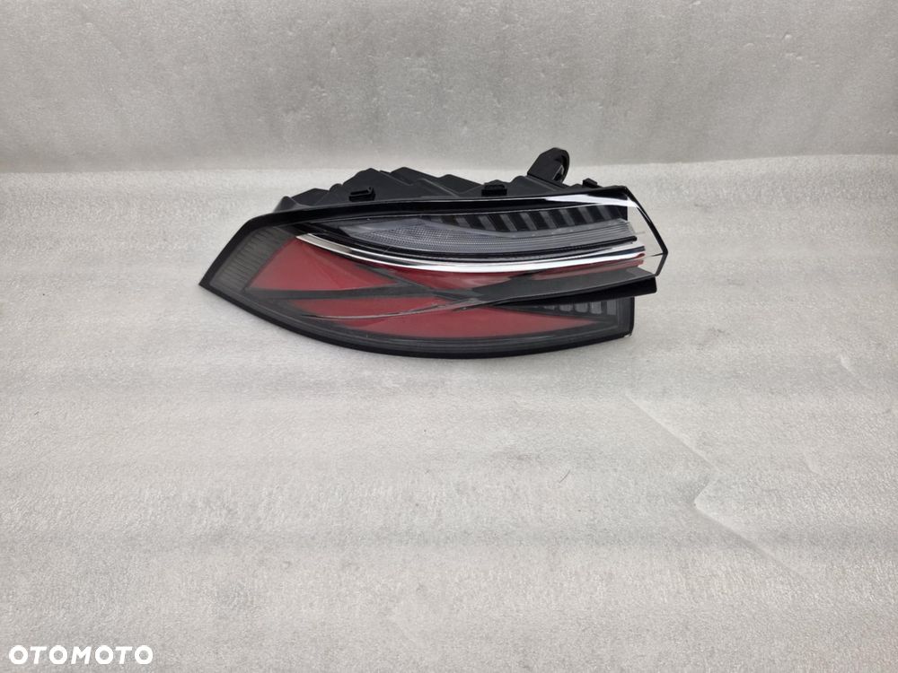 MG HS LAMPA LEWA TYŁ 6 PIN 11644501-PBC - 4