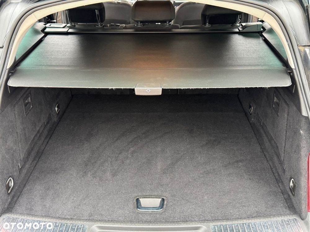 Opel Insignia Sports Tourer 2.0 Diesel Business Edition - 33