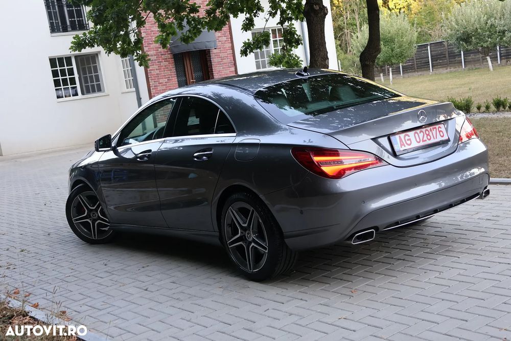 Mercedes-Benz CLA 220 CDI 7G-DCT AMG Line - 7